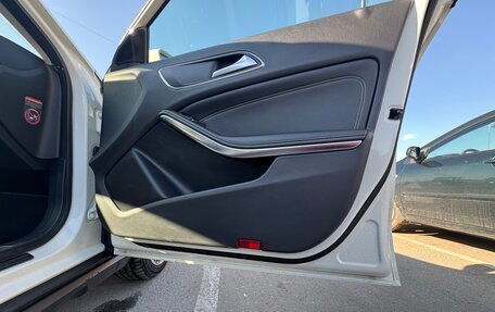 Mercedes-Benz GLA, 2014 год, 1 700 000 рублей, 14 фотография