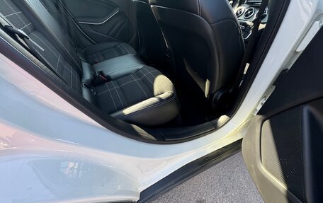 Mercedes-Benz GLA, 2014 год, 1 700 000 рублей, 16 фотография