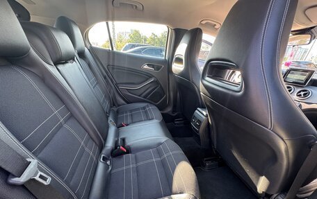 Mercedes-Benz GLA, 2014 год, 1 700 000 рублей, 19 фотография