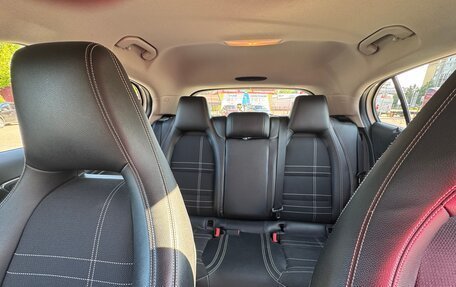 Mercedes-Benz GLA, 2014 год, 1 700 000 рублей, 26 фотография