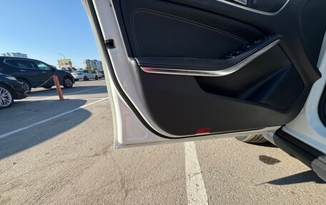 Mercedes-Benz GLA, 2014 год, 1 700 000 рублей, 23 фотография