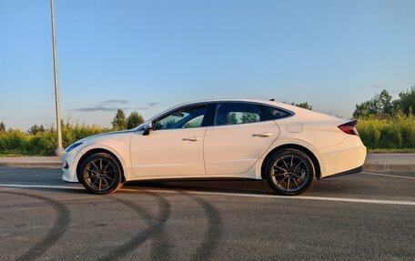 Hyundai Sonata VIII, 2022 год, 2 870 000 рублей, 4 фотография