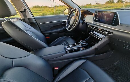 Hyundai Sonata VIII, 2022 год, 2 870 000 рублей, 6 фотография