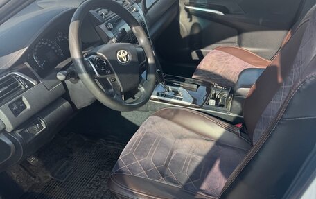Toyota Camry, 2014 год, 1 710 000 рублей, 9 фотография