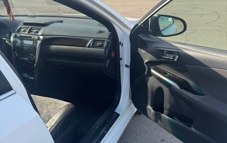 Toyota Camry, 2014 год, 1 710 000 рублей, 21 фотография