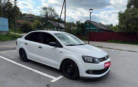 Volkswagen Polo VI (EU Market), 2011 год, 675 000 рублей, 1 фотография