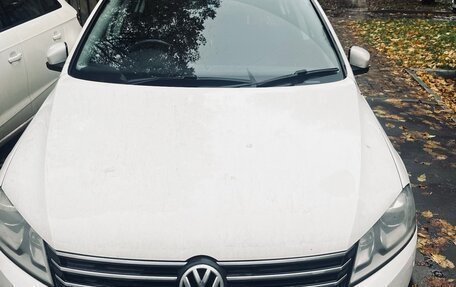 Volkswagen Passat B7, 2012 год, 1 200 000 рублей, 2 фотография
