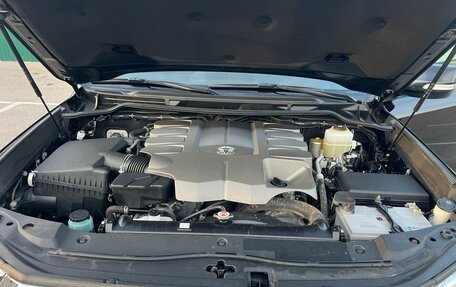 Toyota Land Cruiser 200, 2018 год, 8 450 000 рублей, 5 фотография