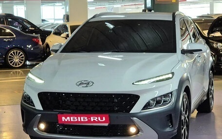 Hyundai Kona I, 2022 год, 1 609 000 рублей, 2 фотография