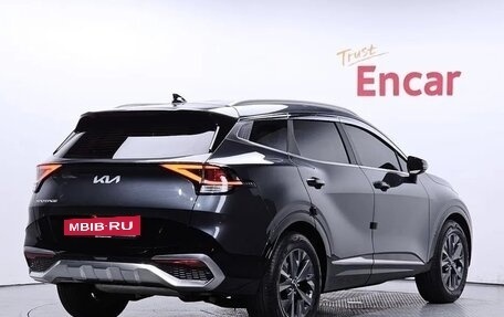 KIA Sportage IV рестайлинг, 2022 год, 2 200 000 рублей, 3 фотография