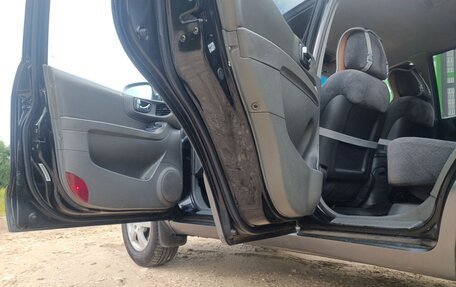 Hyundai Santa Fe III рестайлинг, 2003 год, 480 000 рублей, 12 фотография