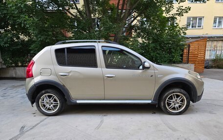 Renault Sandero I, 2012 год, 350 000 рублей, 4 фотография