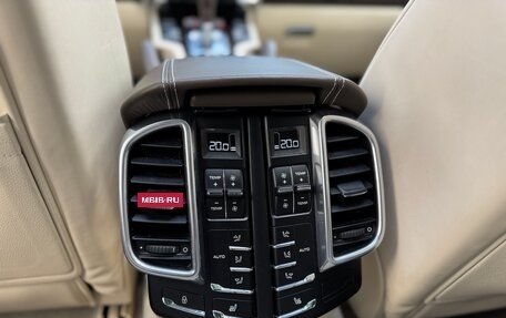 Porsche Cayenne III, 2012 год, 4 188 000 рублей, 28 фотография