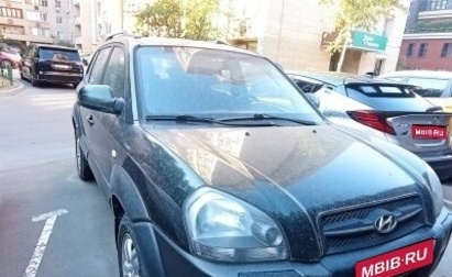 Hyundai Tucson III, 2006 год, 850 000 рублей, 1 фотография