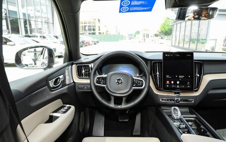 Volvo XC60 II, 2025 год, 5 771 955 рублей, 13 фотография