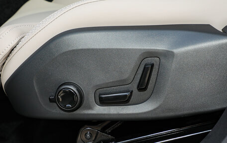 Volvo XC60 II, 2025 год, 5 771 955 рублей, 25 фотография