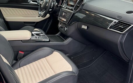 Mercedes-Benz GLE Coupe AMG, 2017 год, 4 400 000 рублей, 12 фотография