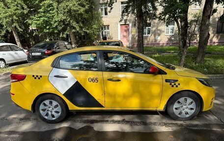 KIA Rio III рестайлинг, 2016 год, 440 000 рублей, 7 фотография