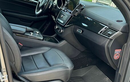 Mercedes-Benz GLS, 2018 год, 4 300 000 рублей, 11 фотография