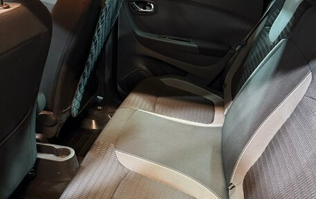 Renault Kaptur I рестайлинг, 2017 год, 1 250 000 рублей, 10 фотография