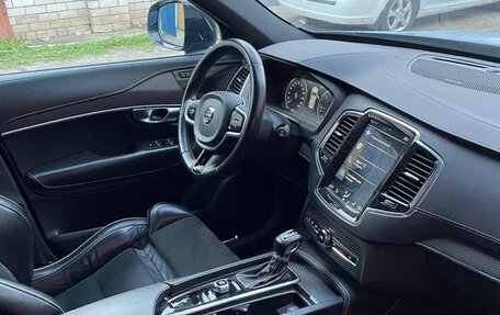 Volvo XC90 II рестайлинг, 2018 год, 3 600 000 рублей, 9 фотография