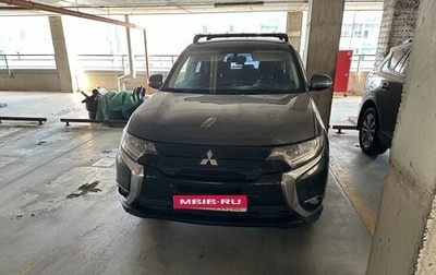 Mitsubishi Outlander III рестайлинг 3, 2016 год, 1 800 000 рублей, 1 фотография