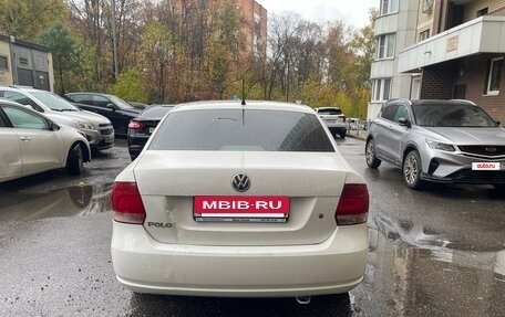 Volkswagen Polo VI (EU Market), 2013 год, 830 000 рублей, 4 фотография