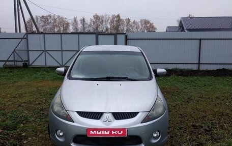 Mitsubishi Grandis, 2006 год, 600 000 рублей, 1 фотография