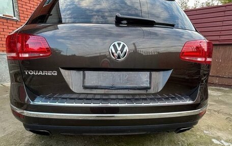 Volkswagen Touareg III, 2015 год, 2 750 000 рублей, 2 фотография