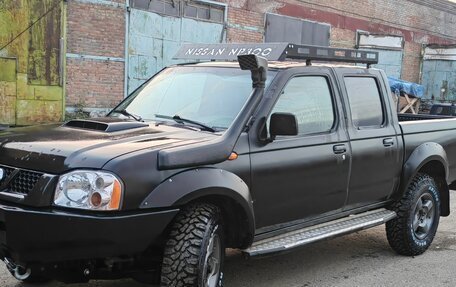 Nissan NP300, 2012 год, 1 500 000 рублей, 4 фотография