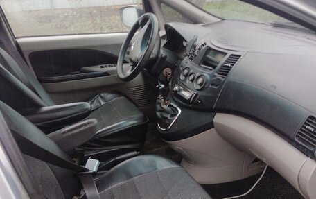 Mitsubishi Grandis, 2006 год, 600 000 рублей, 12 фотография