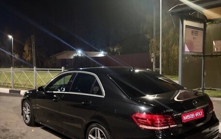Mercedes-Benz E-Класс, 2015 год, 2 100 000 рублей, 4 фотография