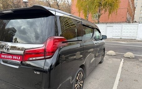 Toyota Alphard III, 2019 год, 5 800 000 рублей, 4 фотография