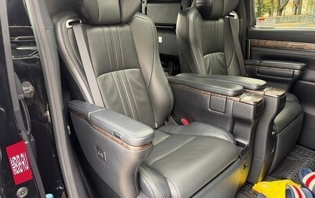 Toyota Alphard III, 2019 год, 5 800 000 рублей, 18 фотография