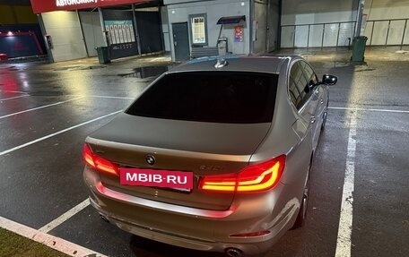 BMW 5 серия, 2018 год, 3 300 000 рублей, 8 фотография