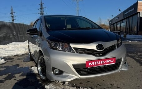 Toyota Vitz, 2011 год, 780 000 рублей, 2 фотография