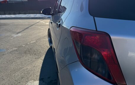 Toyota Vitz, 2011 год, 780 000 рублей, 11 фотография
