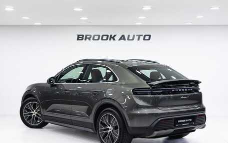 Porsche Macan, 2025 год, 13 990 000 рублей, 6 фотография