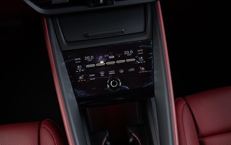 Porsche Macan, 2025 год, 13 990 000 рублей, 18 фотография