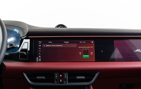 Porsche Macan, 2025 год, 13 990 000 рублей, 25 фотография