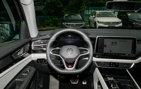 Volkswagen Teramont I, 2025 год, 5 532 395 рублей, 13 фотография