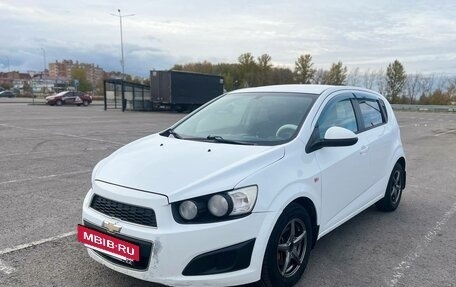 Chevrolet Aveo III, 2014 год, 650 000 рублей, 2 фотография
