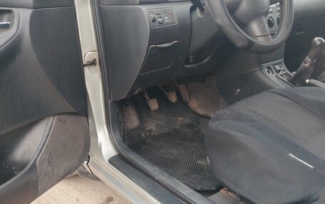 Toyota Corolla, 2005 год, 400 000 рублей, 15 фотография