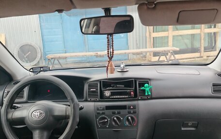 Toyota Corolla, 2005 год, 400 000 рублей, 13 фотография