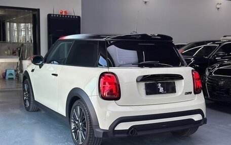 MINI Hatch, 2021 год, 2 850 000 рублей, 6 фотография