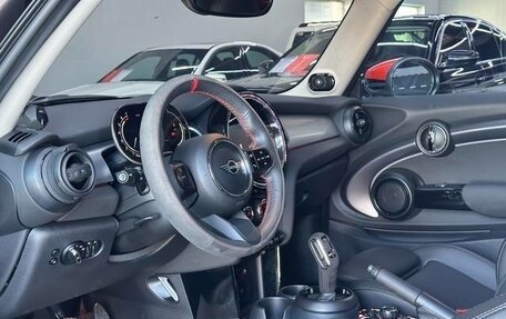 MINI Hatch, 2021 год, 2 850 000 рублей, 10 фотография