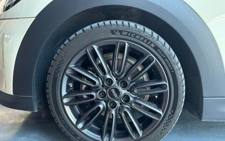 MINI Hatch, 2021 год, 2 850 000 рублей, 16 фотография