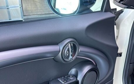 MINI Hatch, 2021 год, 2 850 000 рублей, 18 фотография