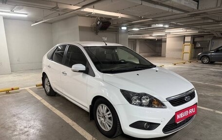 Ford Focus II рестайлинг, 2010 год, 700 000 рублей, 1 фотография