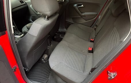 Volkswagen Polo VI (EU Market), 2011 год, 600 000 рублей, 7 фотография